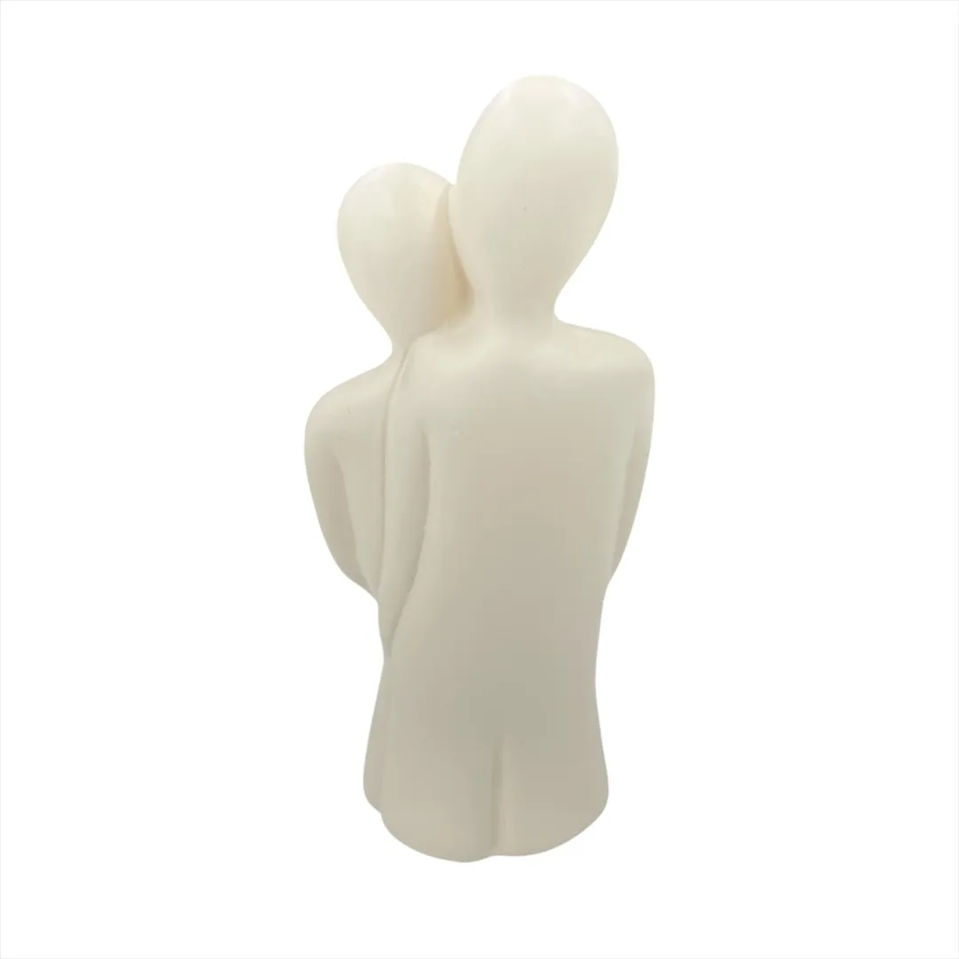 Estatueta Casal Off Fosco com 21cm Estatueta Casal Off Fosco com 21cm