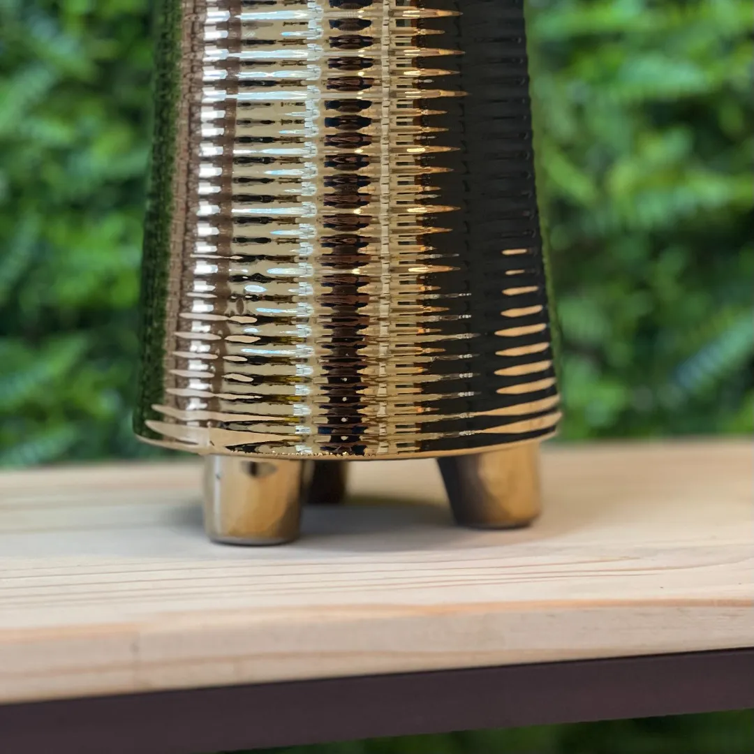 Vaso Decorativo em Cerâmica Dourado 29cm Vaso Decorativo em Cerâmica Dourado 29cm